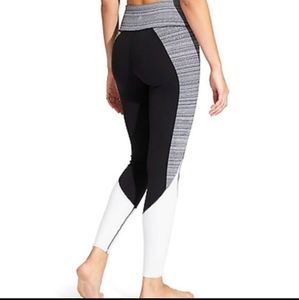 NWOT Athleta HighRise Jacquard Chaturanga Tights